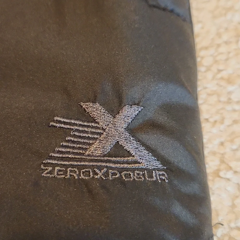 ZeroXposur Black Snow Gear Size 14-16